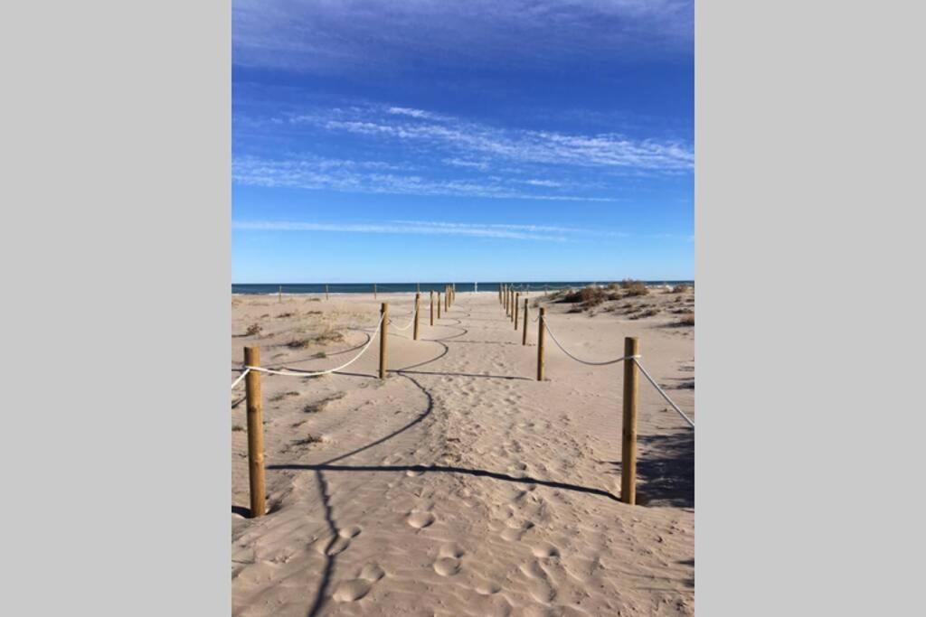 Apartamento A 400M De La Playa, Puerto De Sagunto Luaran gambar